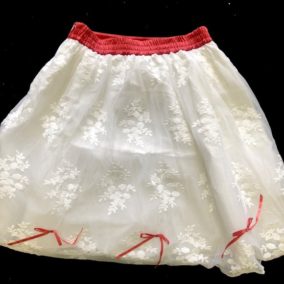 2022 Disney Dress Shop Parks Mary Poppins Epcot United Kingdom UK Skirt - NEW - Picture 6 of 6